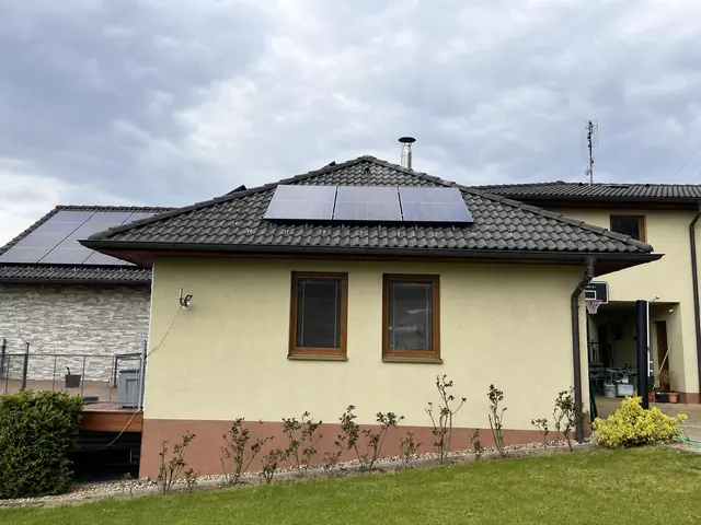 Fotovoltaika v obci Chrudichromy